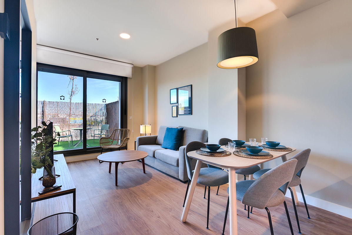 livensa-studios-madrid-alcobendas-apartamento-premium-terraza-4.jpg