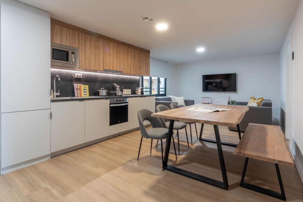 livensa-studios-madrid-principe-pio-estudio-classic-3-camas.jpg