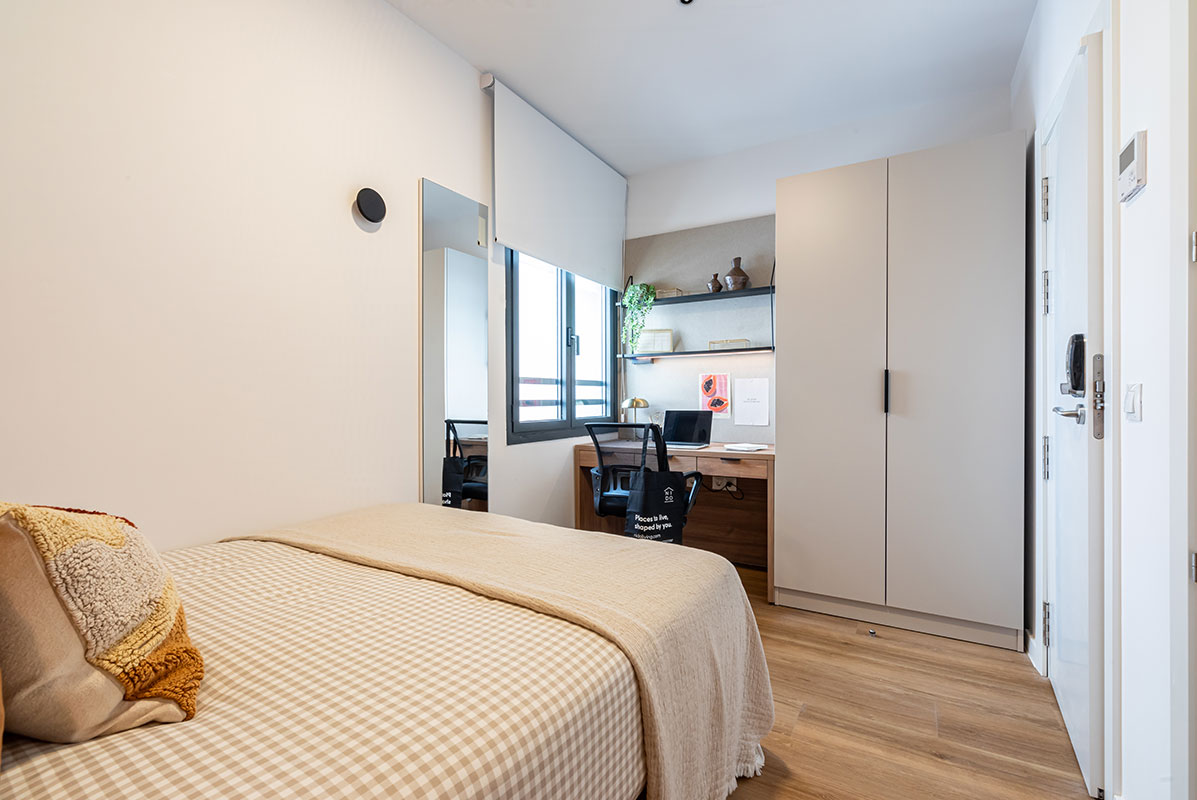 livensa-studios-madrid-principe-pio-estudio-premium-2-camas-3.jpg