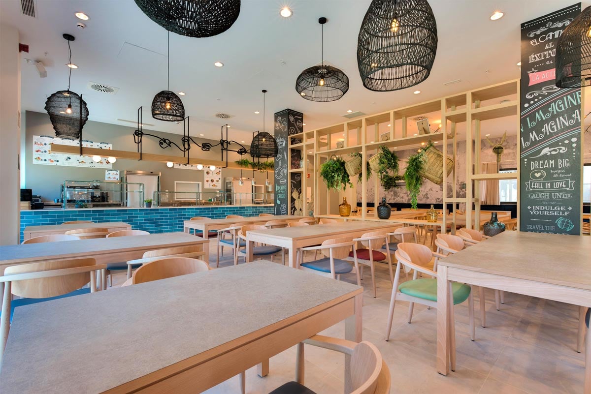 livensa-studios-malaga-comedor-1.jpg