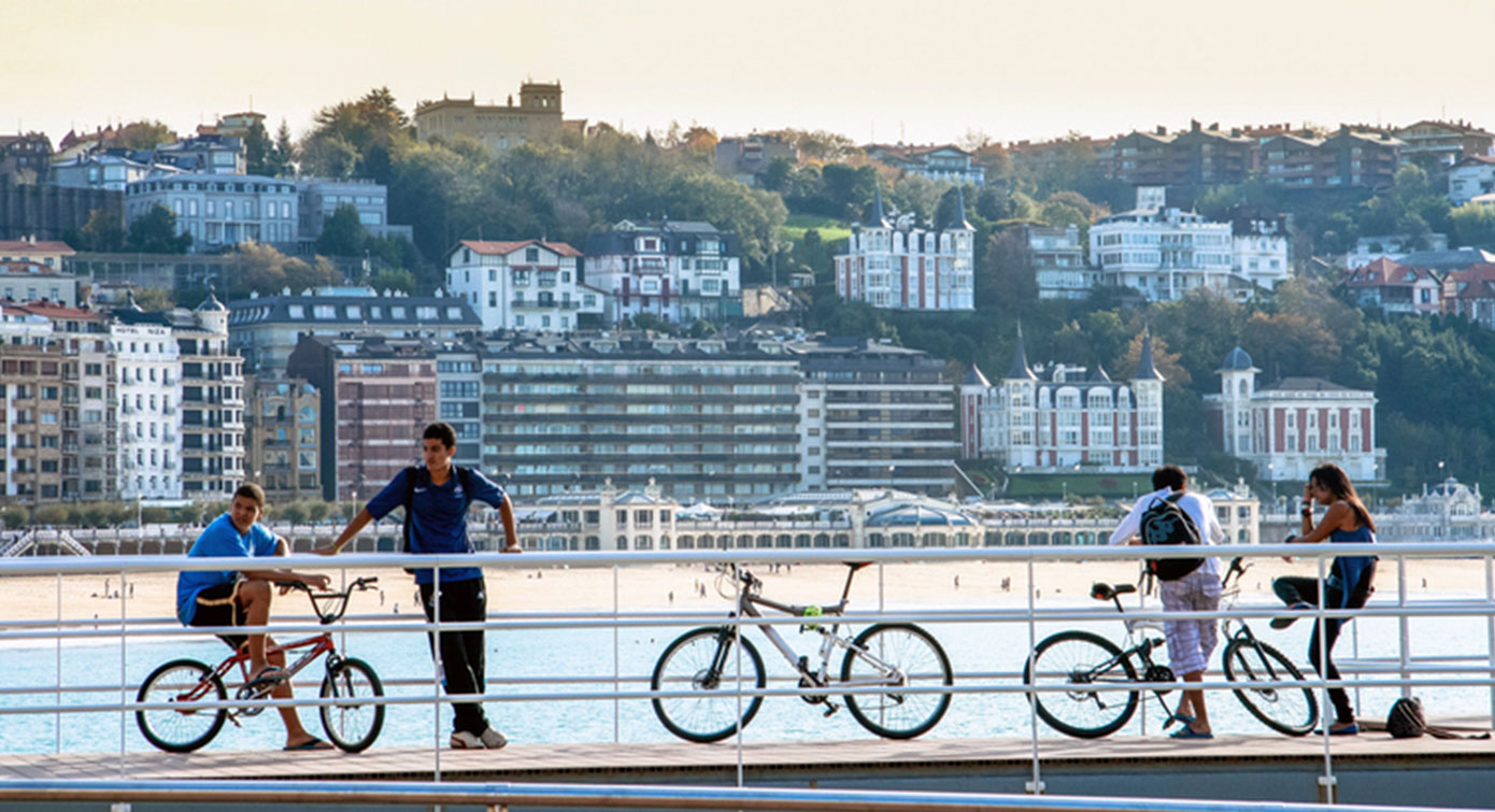 livensa-san-sebastian-ciudad-bici.jpg