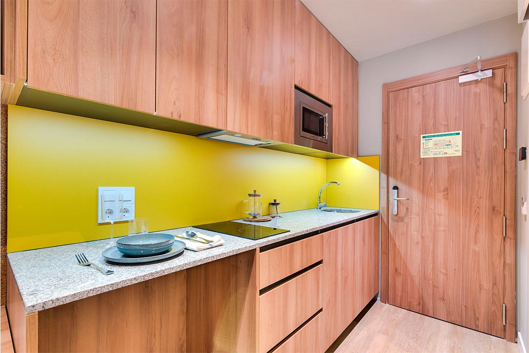 livensa-studios-valencia-viveros-estudio-cocina-standard-4.jpg