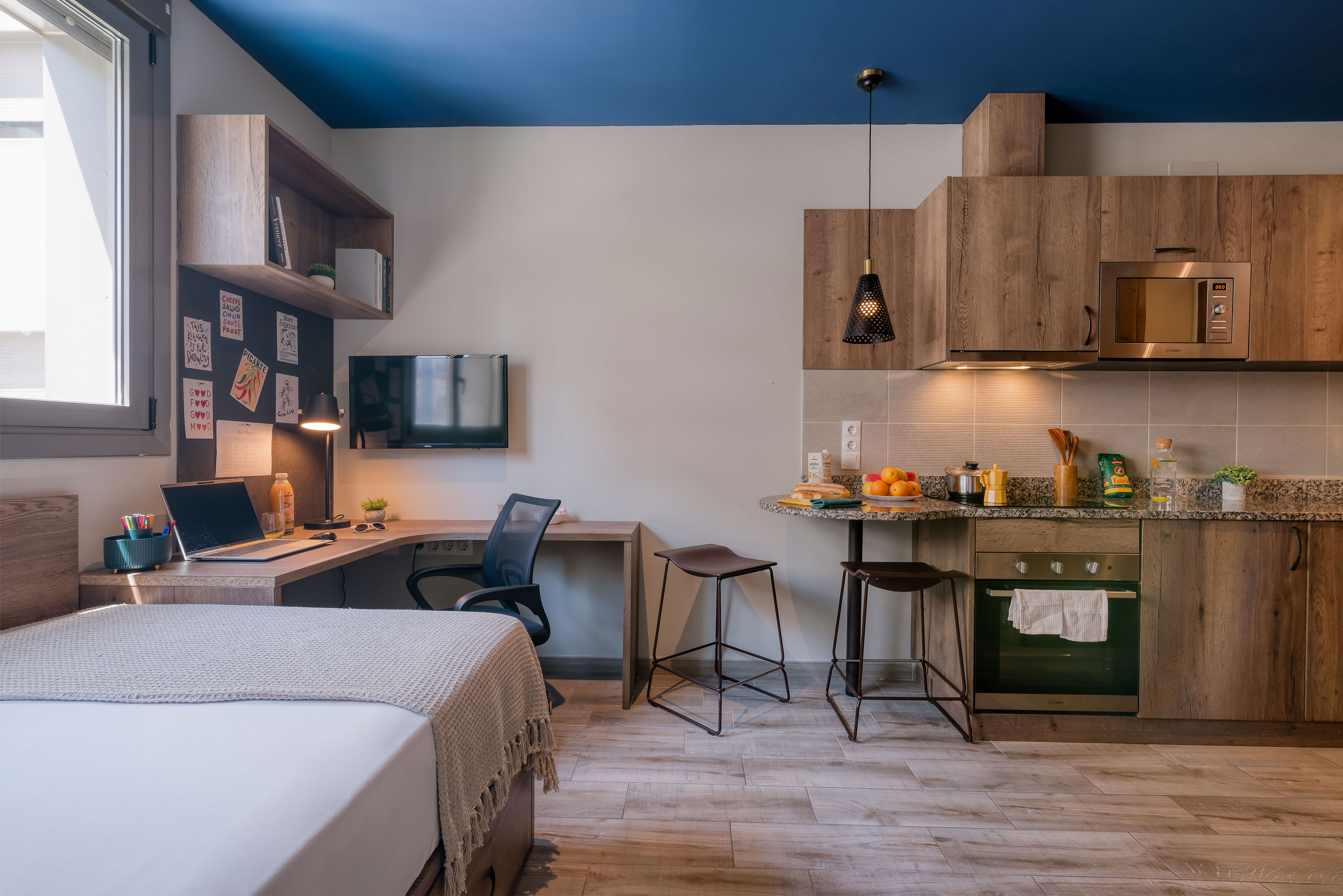 livensa-studios-valencia-marina-estudio-cocina-standard-3.jpg