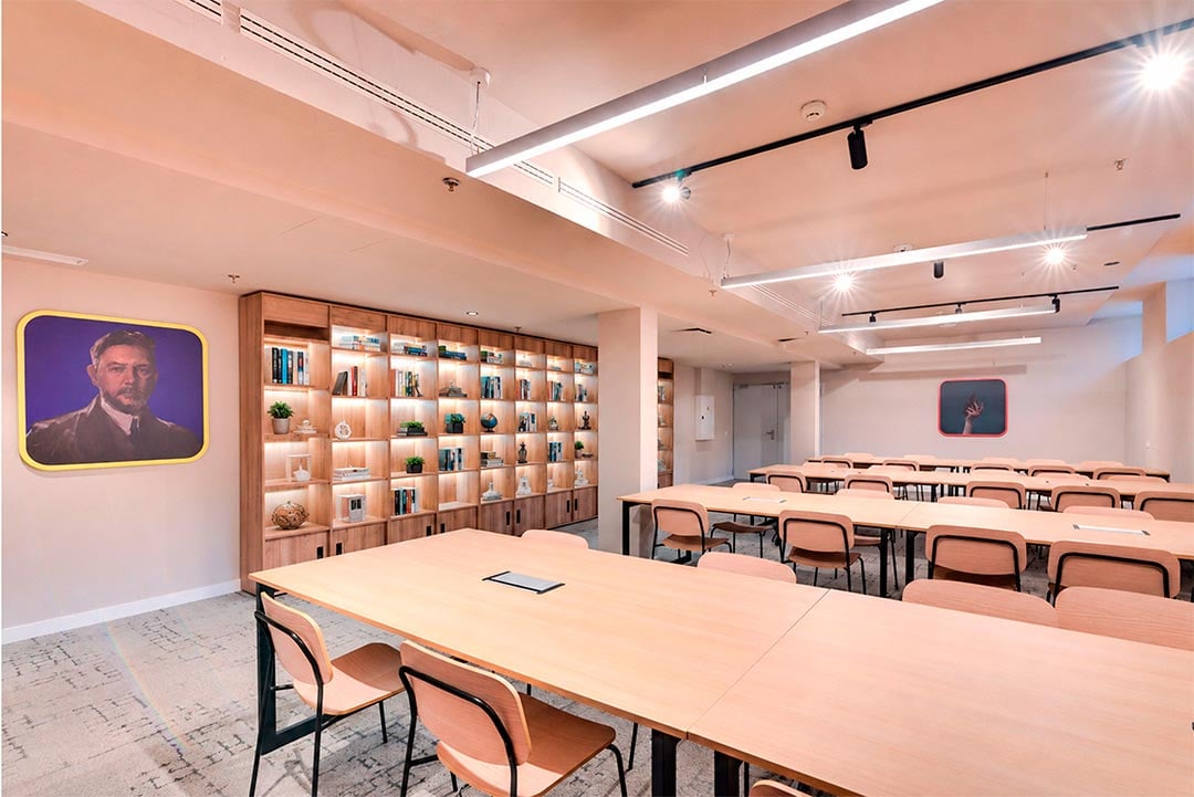 livensa-studios-valencia-viveros-biblioteca-2.jpg